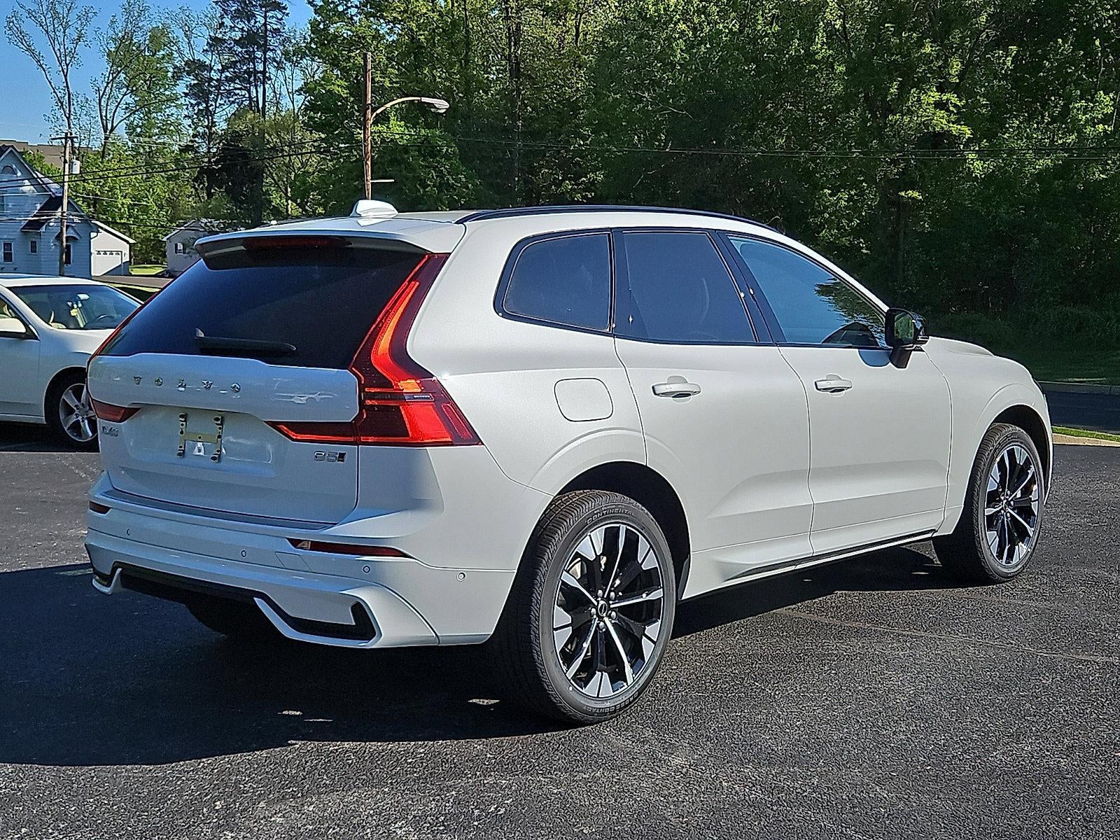 2026 Volvo XC60 B5 AWD Plus