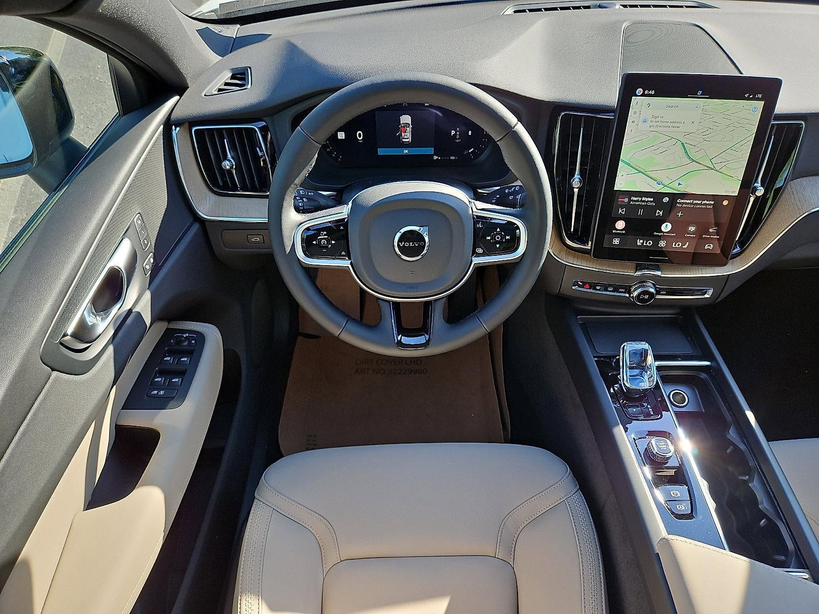 2026 Volvo XC60 B5 AWD Plus