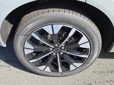2026 Volvo XC60 B5 AWD Plus