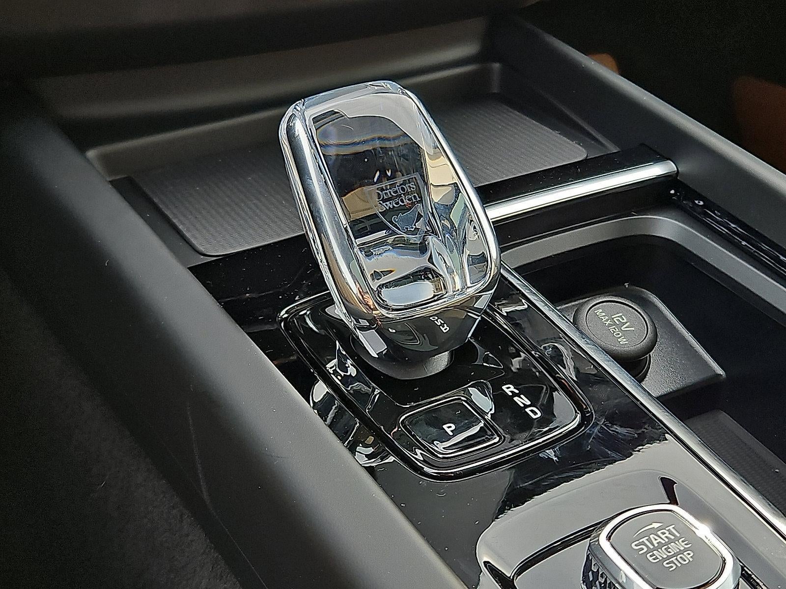 2026 Volvo XC60 B5 AWD Plus