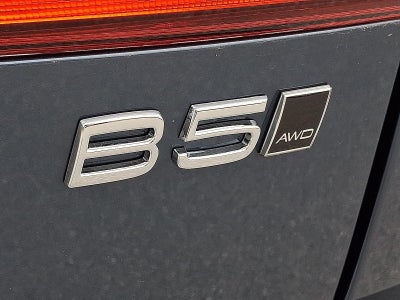 2026 Volvo XC60 B5 AWD Plus