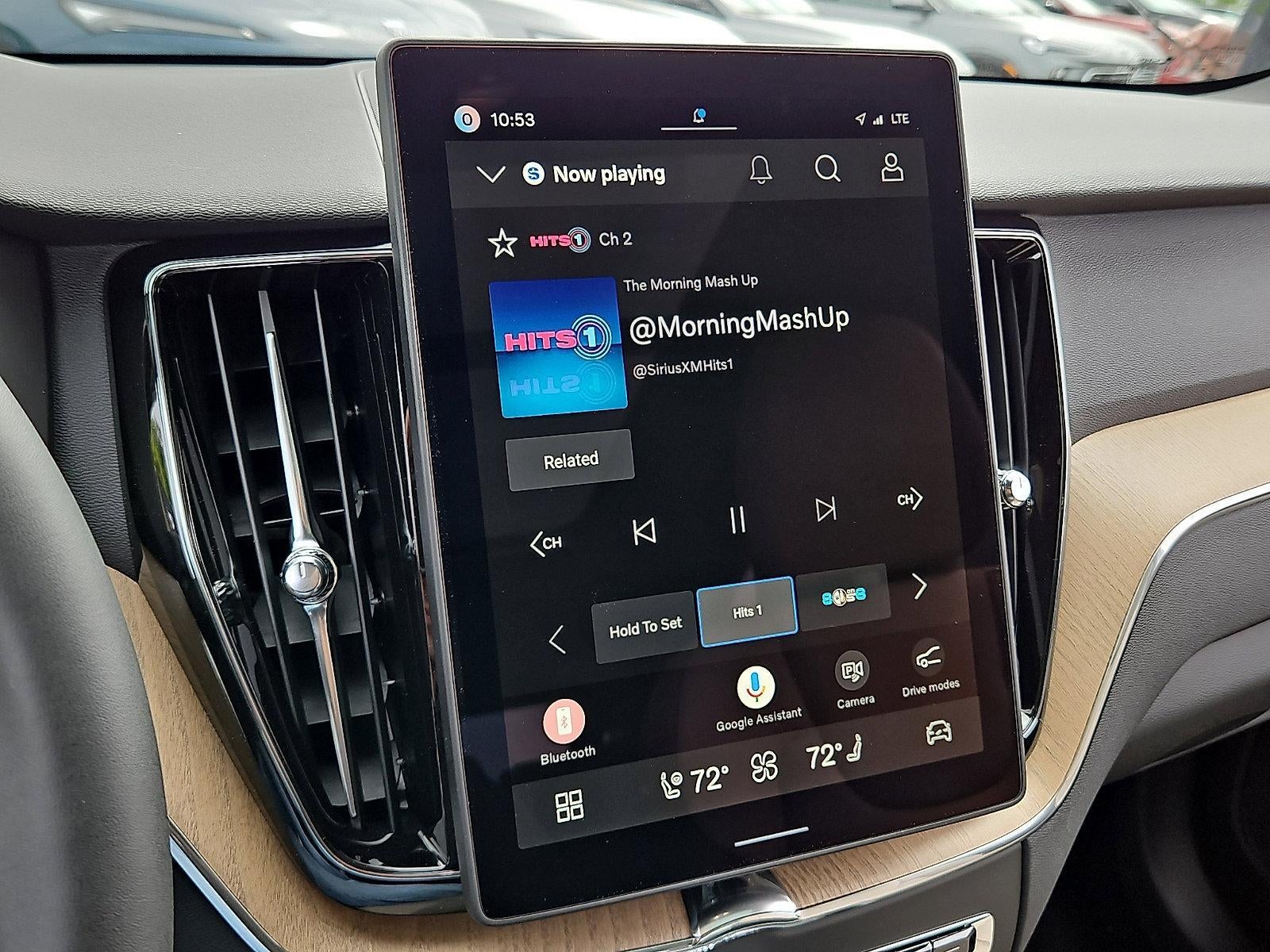 2026 Volvo XC60 B5 AWD Plus
