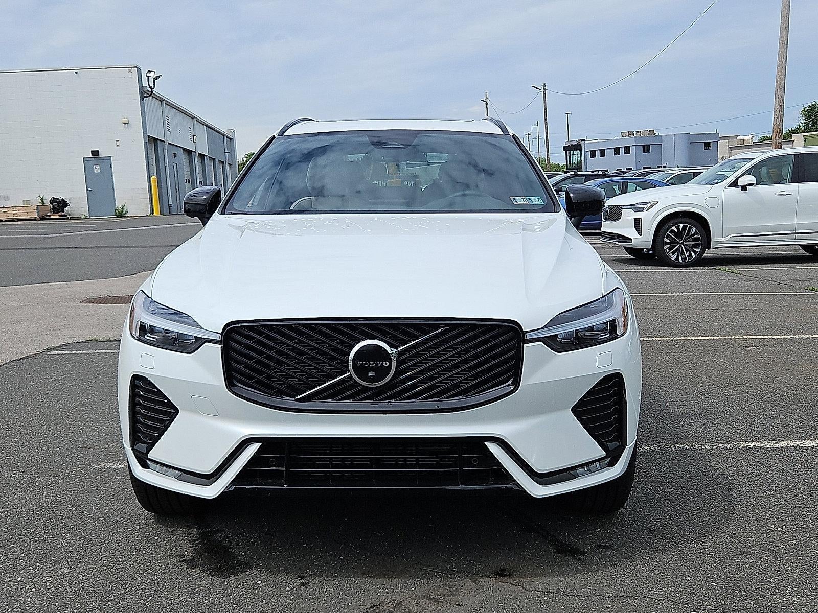 2026 Volvo XC60 B5 AWD Plus