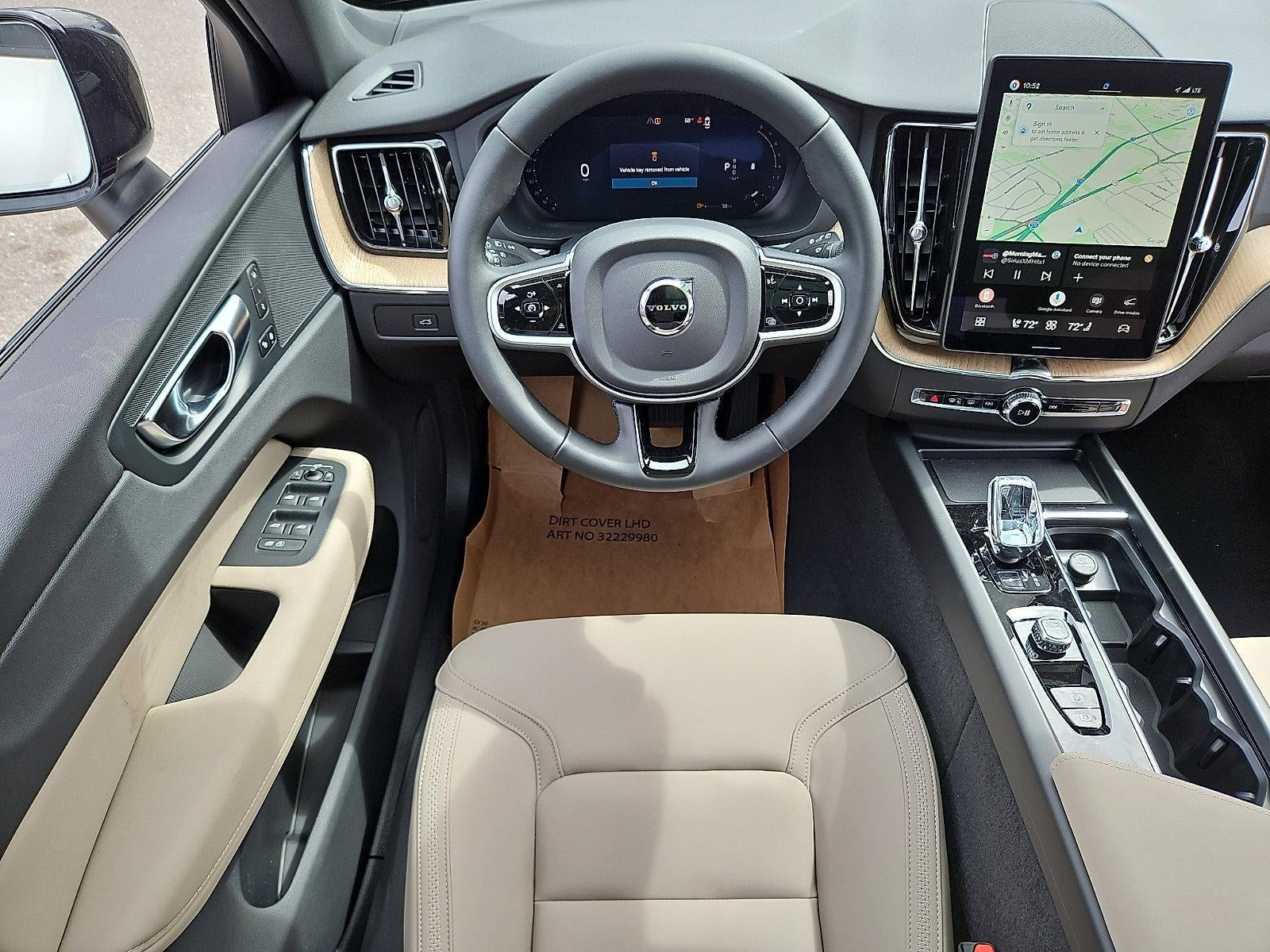 2026 Volvo XC60 B5 AWD Plus