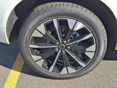 2026 Volvo XC60 B5 AWD Plus