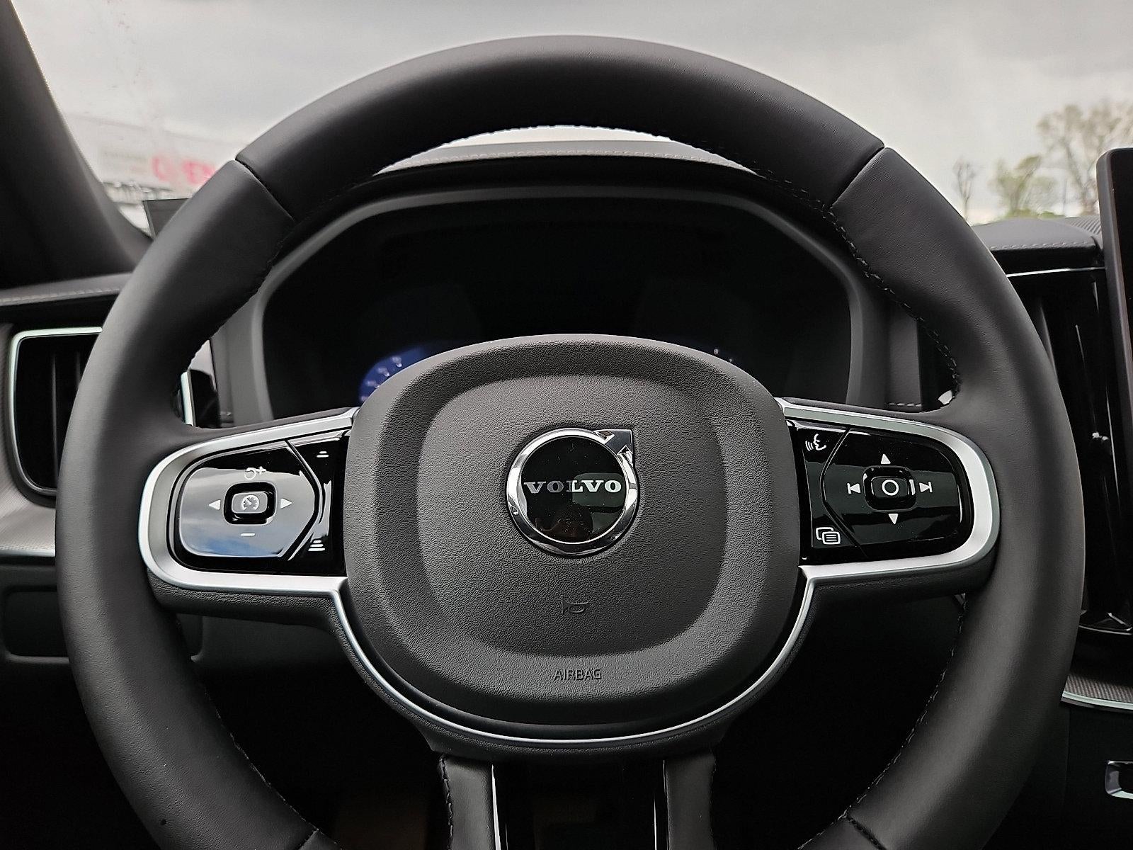 2026 Volvo XC60 B5 AWD Ultra Black Edition