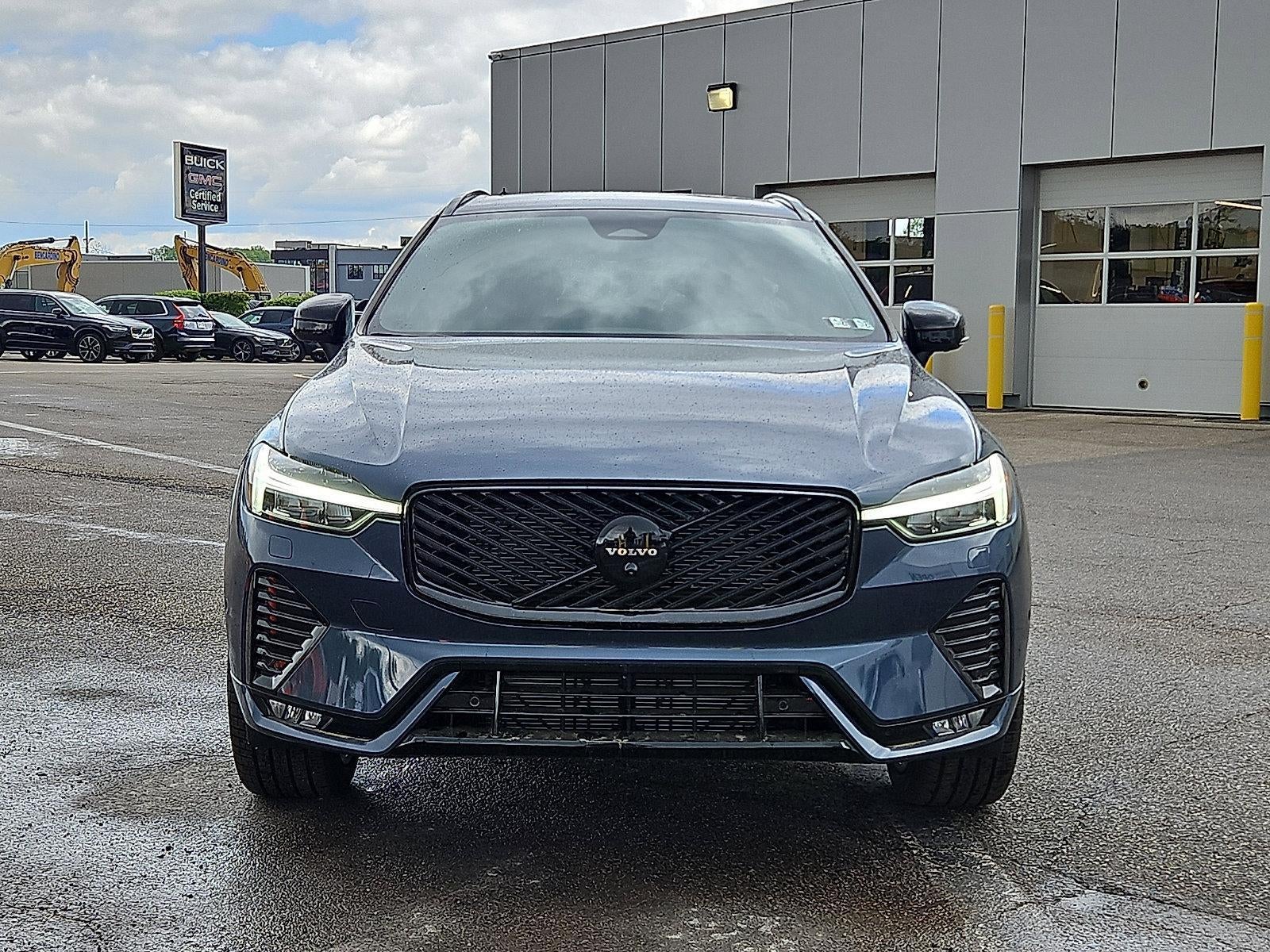 2026 Volvo XC60 B5 AWD Ultra Black Edition