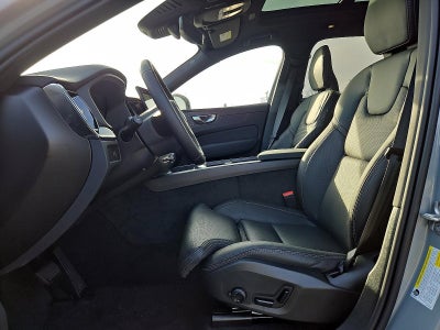 2026 Volvo XC60 B5 AWD Ultra Black Edition