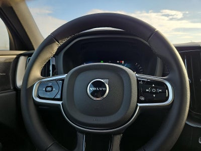 2026 Volvo XC60 B5 AWD Ultra Black Edition
