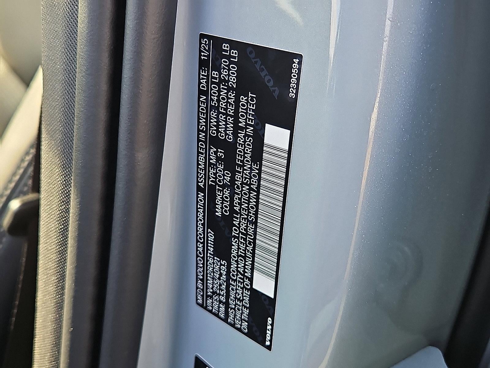 2026 Volvo XC60 B5 AWD Ultra Black Edition