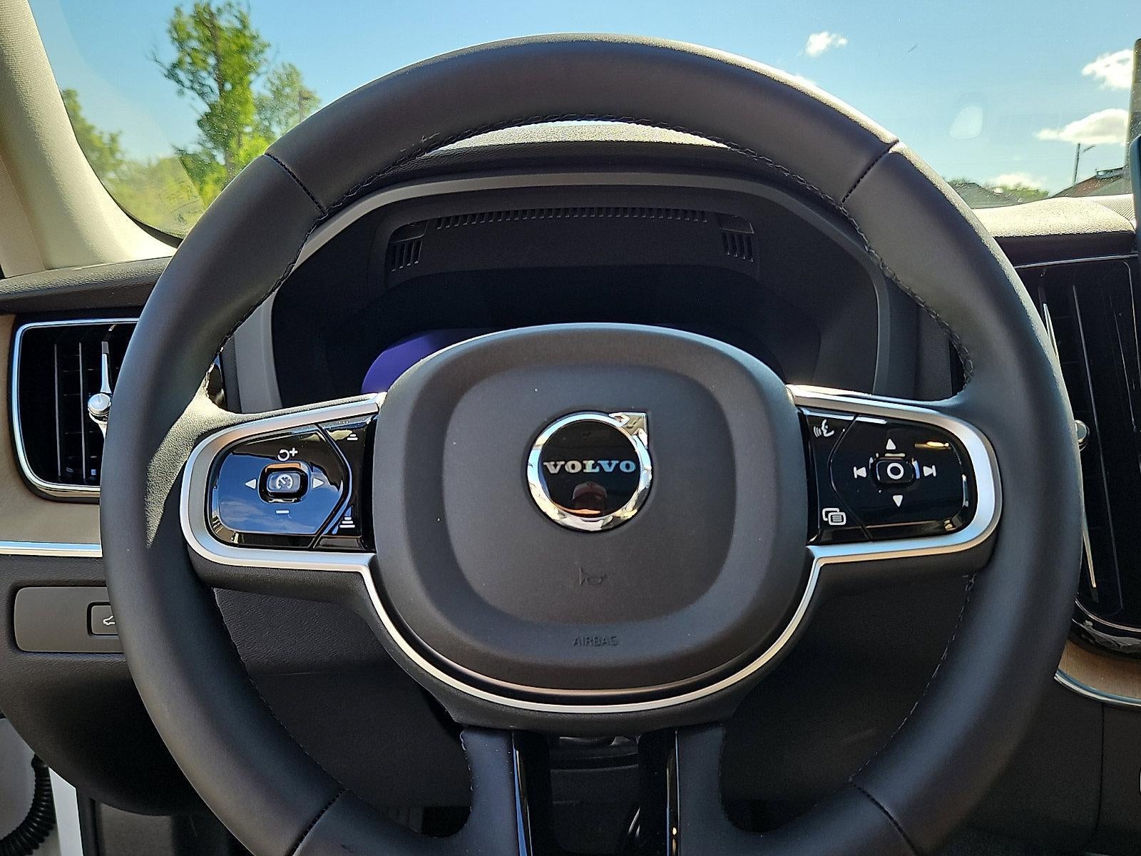 2026 Volvo XC60 B5 AWD Core