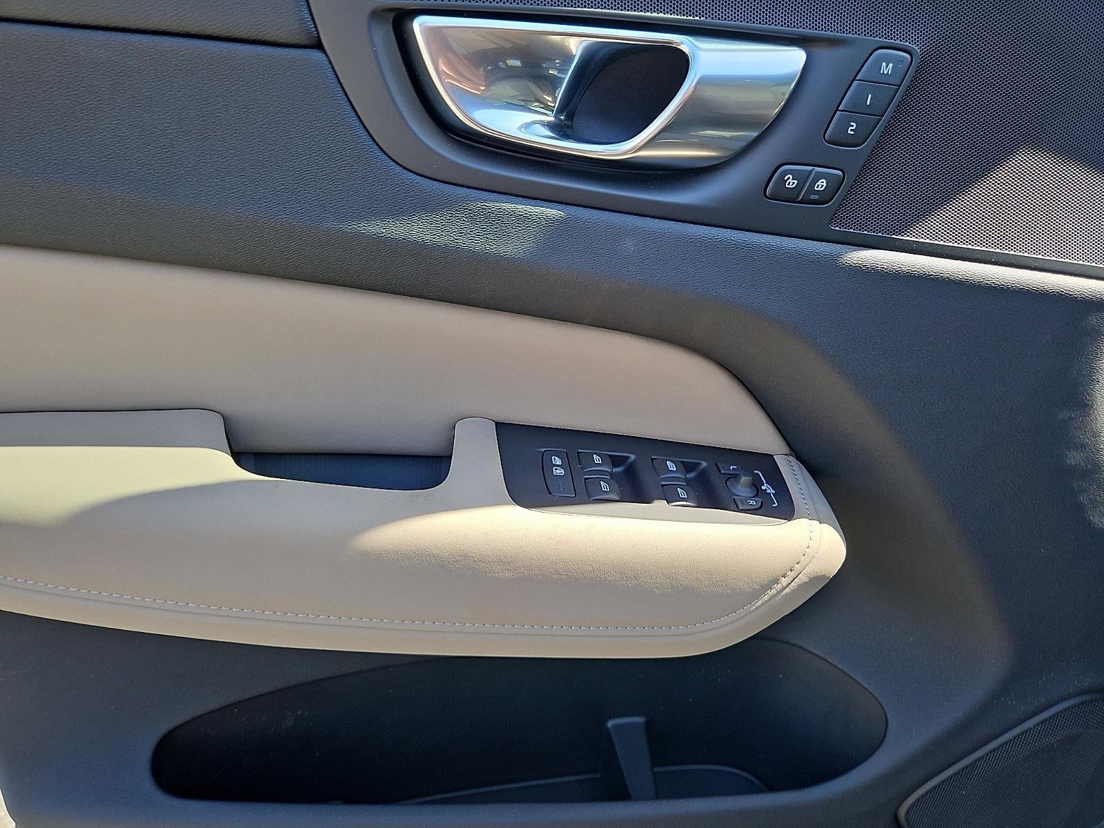 2026 Volvo XC60 B5 AWD Core
