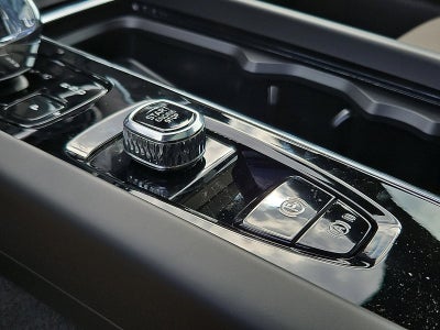 2026 Volvo XC60 B5 AWD Core