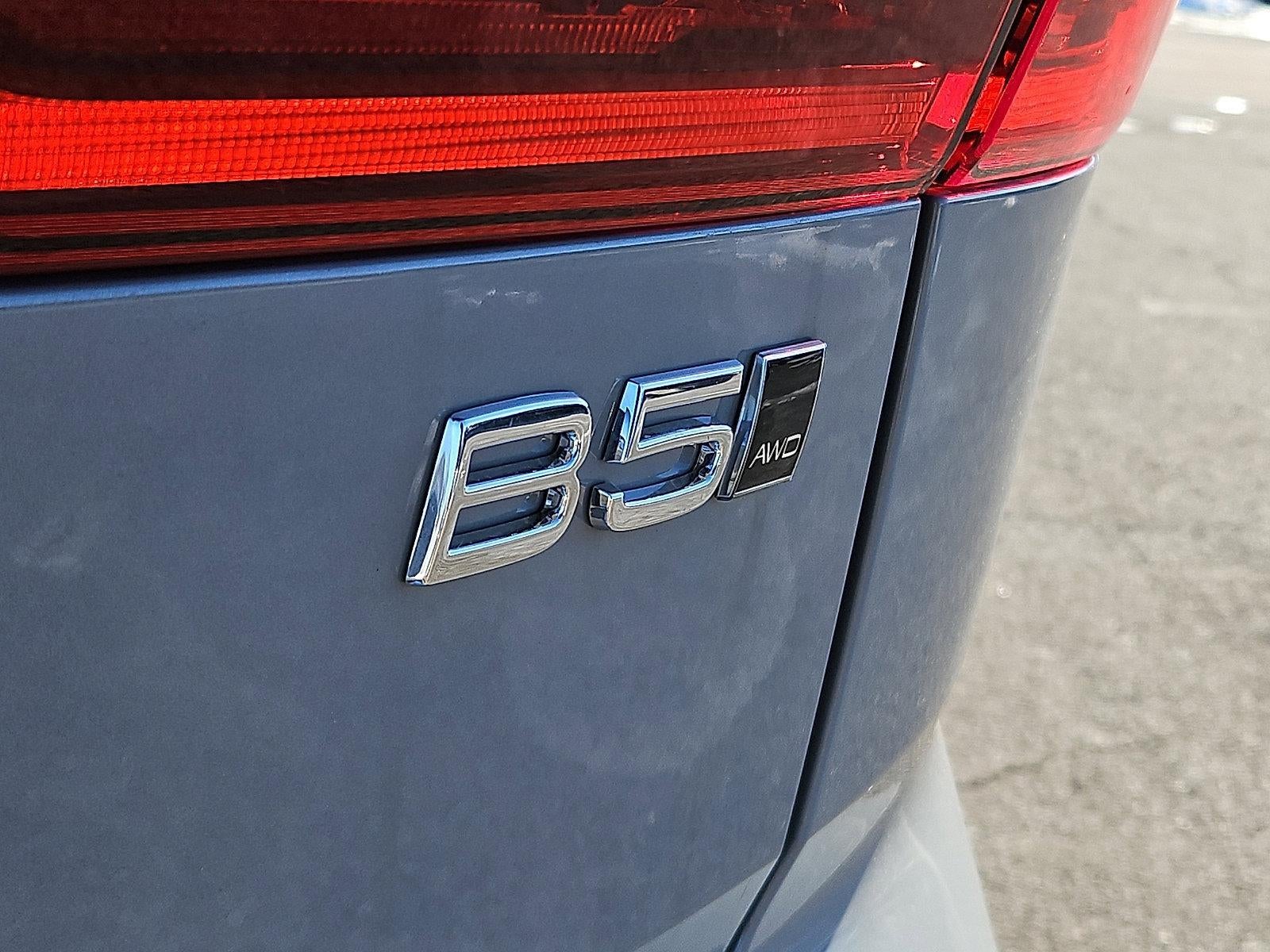 2026 Volvo XC60 B5 AWD Ultra