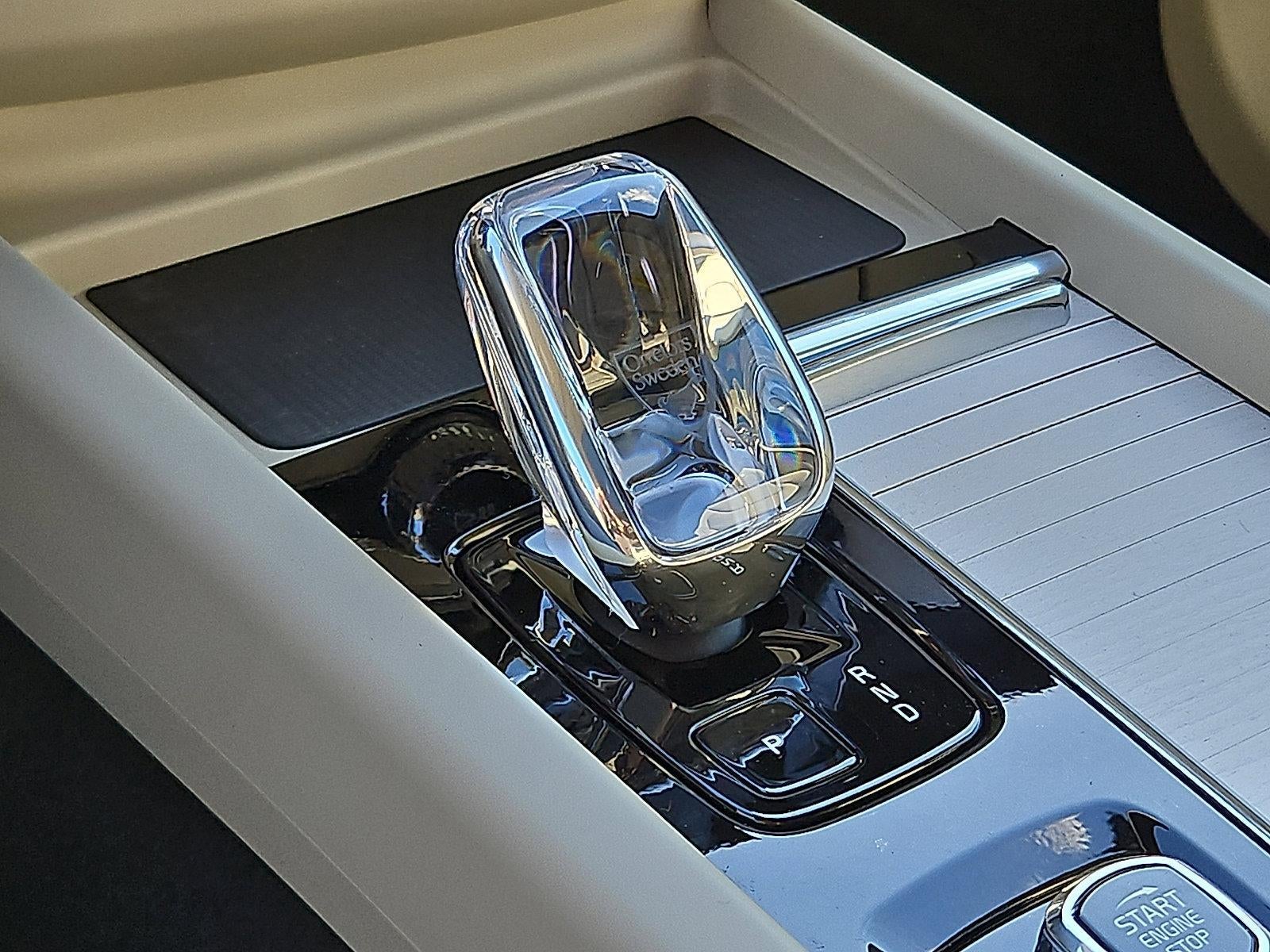 2026 Volvo XC60 B5 AWD Ultra