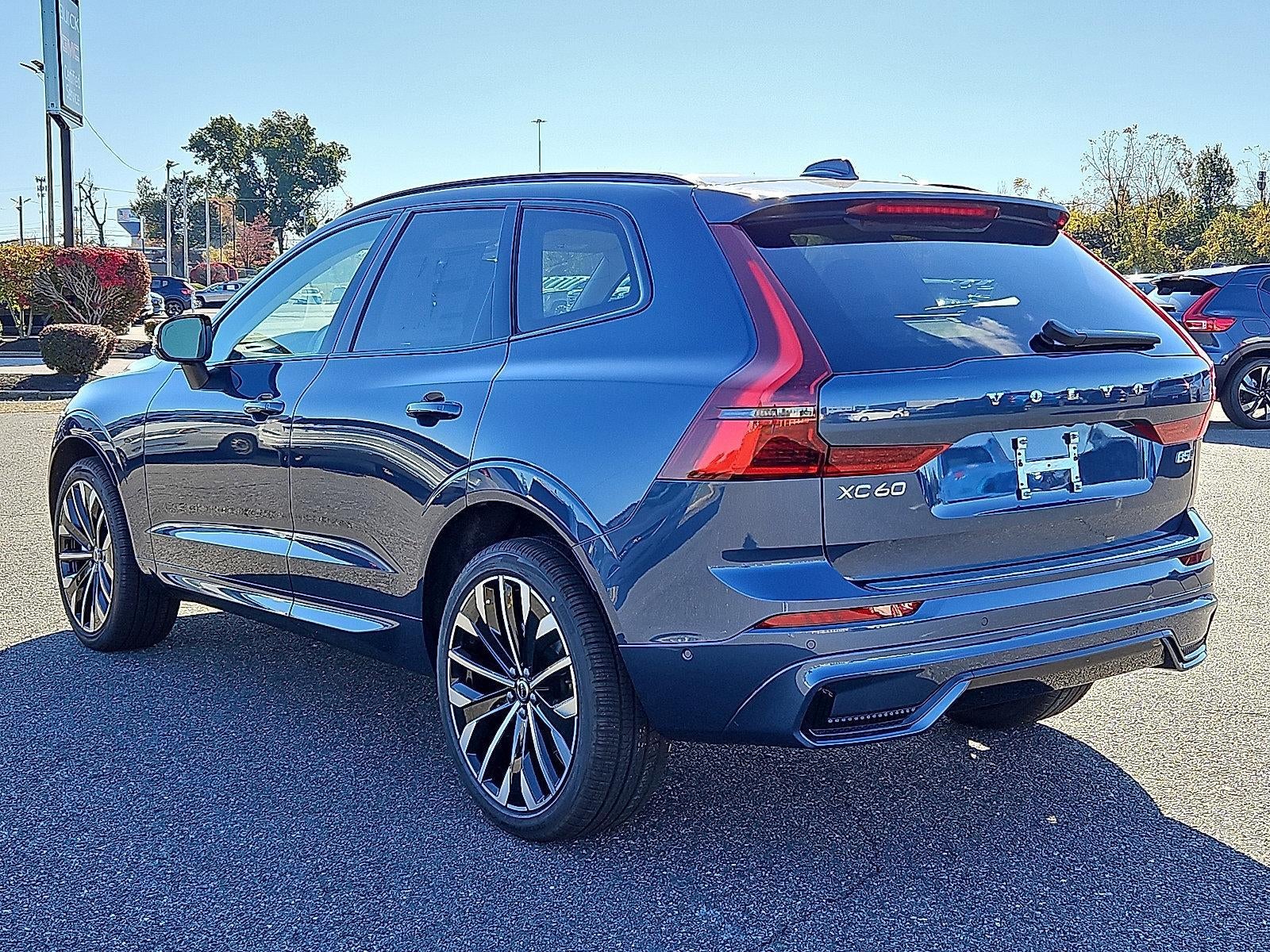 2026 Volvo XC60 B5 AWD Ultra