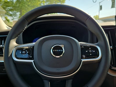 2026 Volvo XC60 B5 AWD Ultra