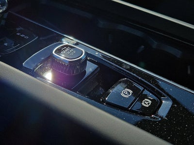 2026 Volvo XC60 B5 AWD Ultra