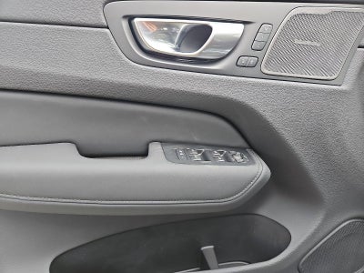 2026 Volvo XC60 B5 AWD Ultra