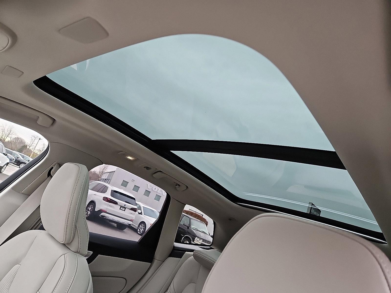 2026 Volvo XC60 B5 AWD Ultra