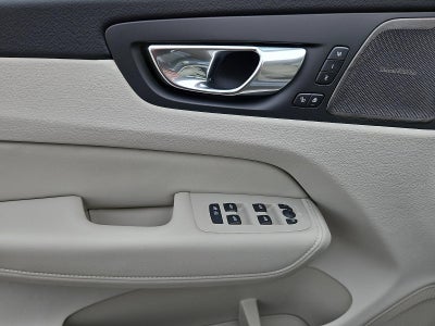 2026 Volvo XC60 B5 AWD Ultra