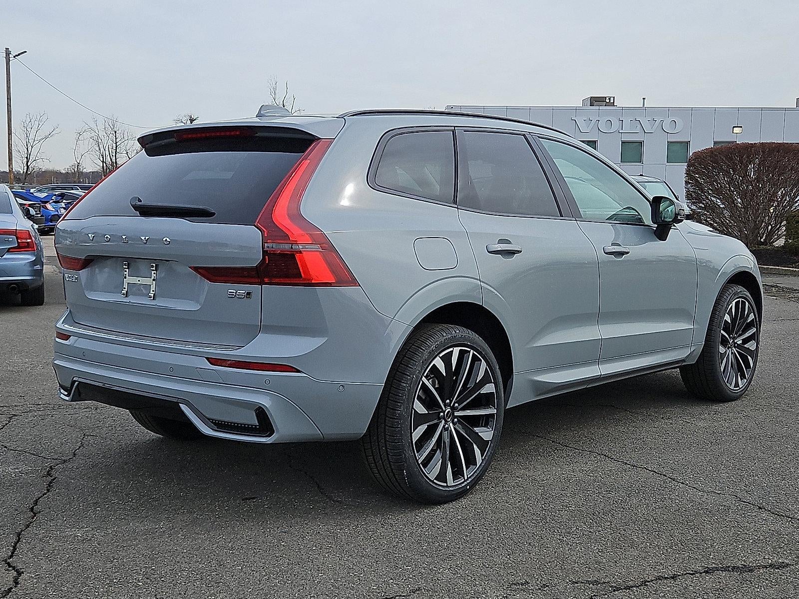 2026 Volvo XC60 B5 AWD Ultra