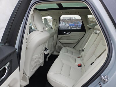 2026 Volvo XC60 B5 AWD Ultra