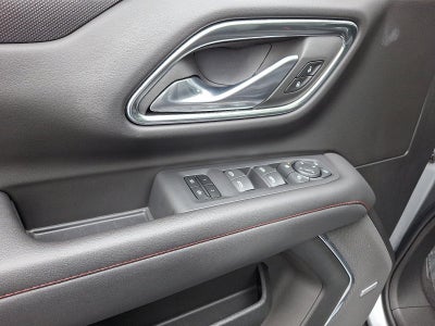 2023 Chevrolet Suburban 4WD RST