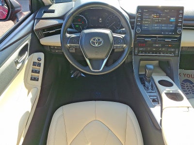 2019 Toyota Avalon Hybrid XLE (Natl)