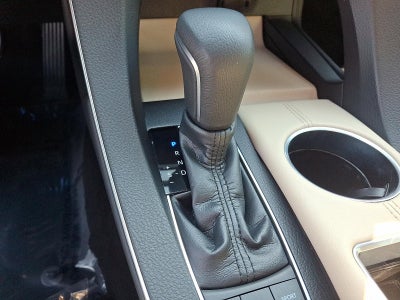 2019 Toyota Avalon Hybrid XLE (Natl)