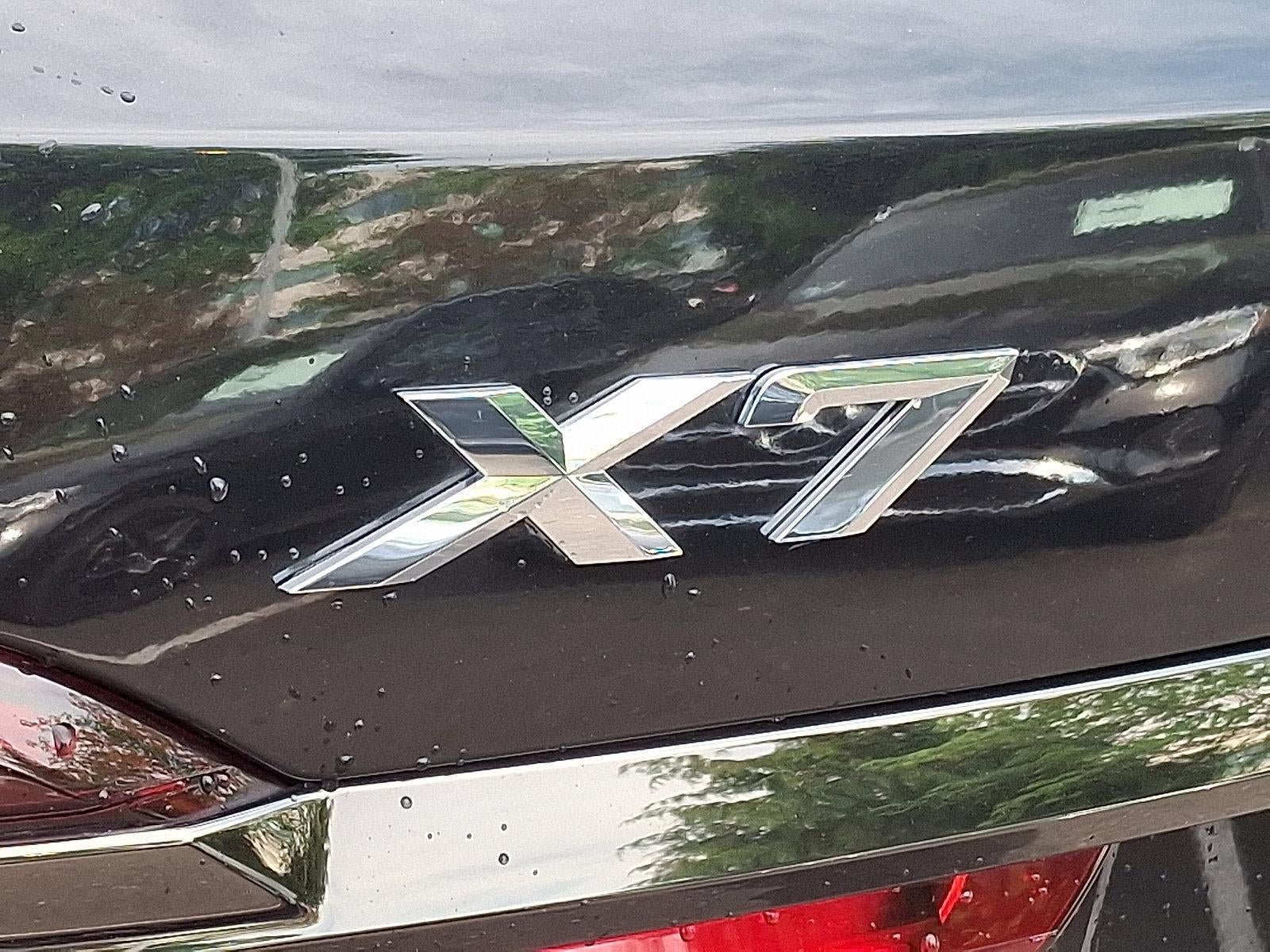2021 BMW X7 xDrive40i Sports Activity Vehicle