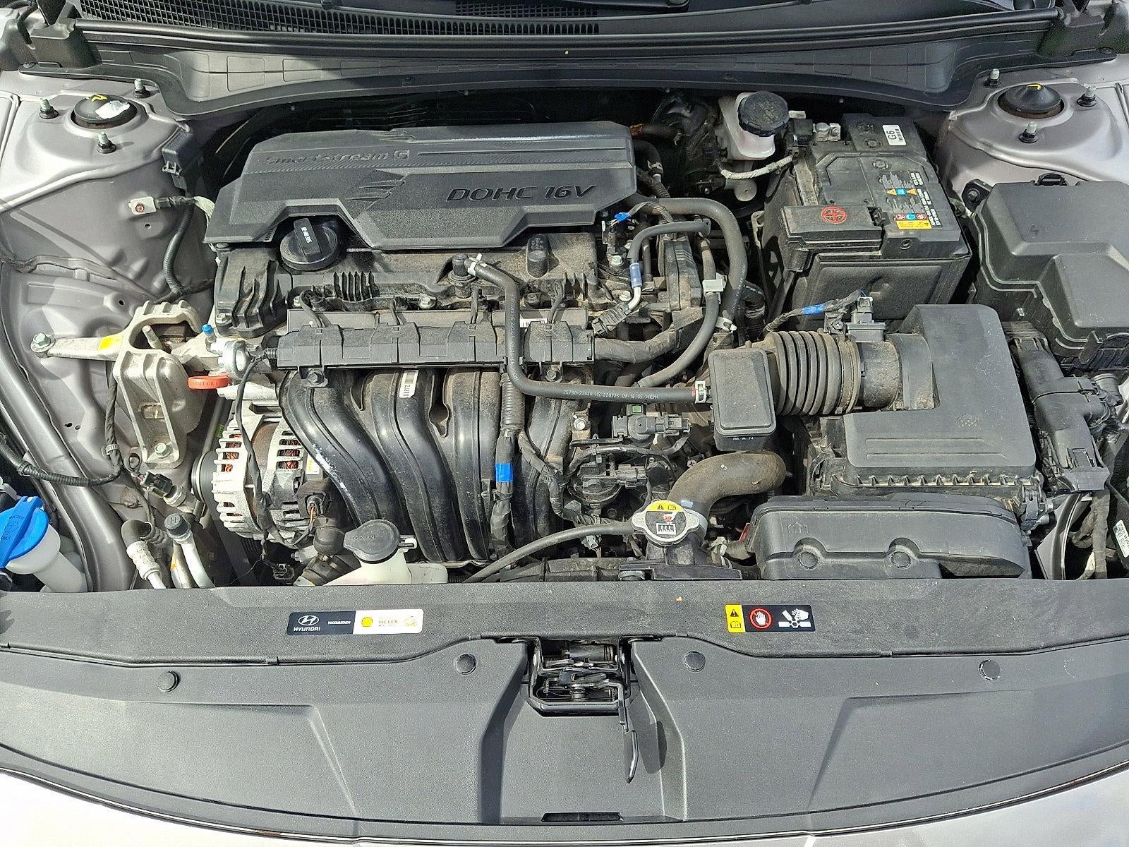 2023 Hyundai ELANTRA Limited IVT