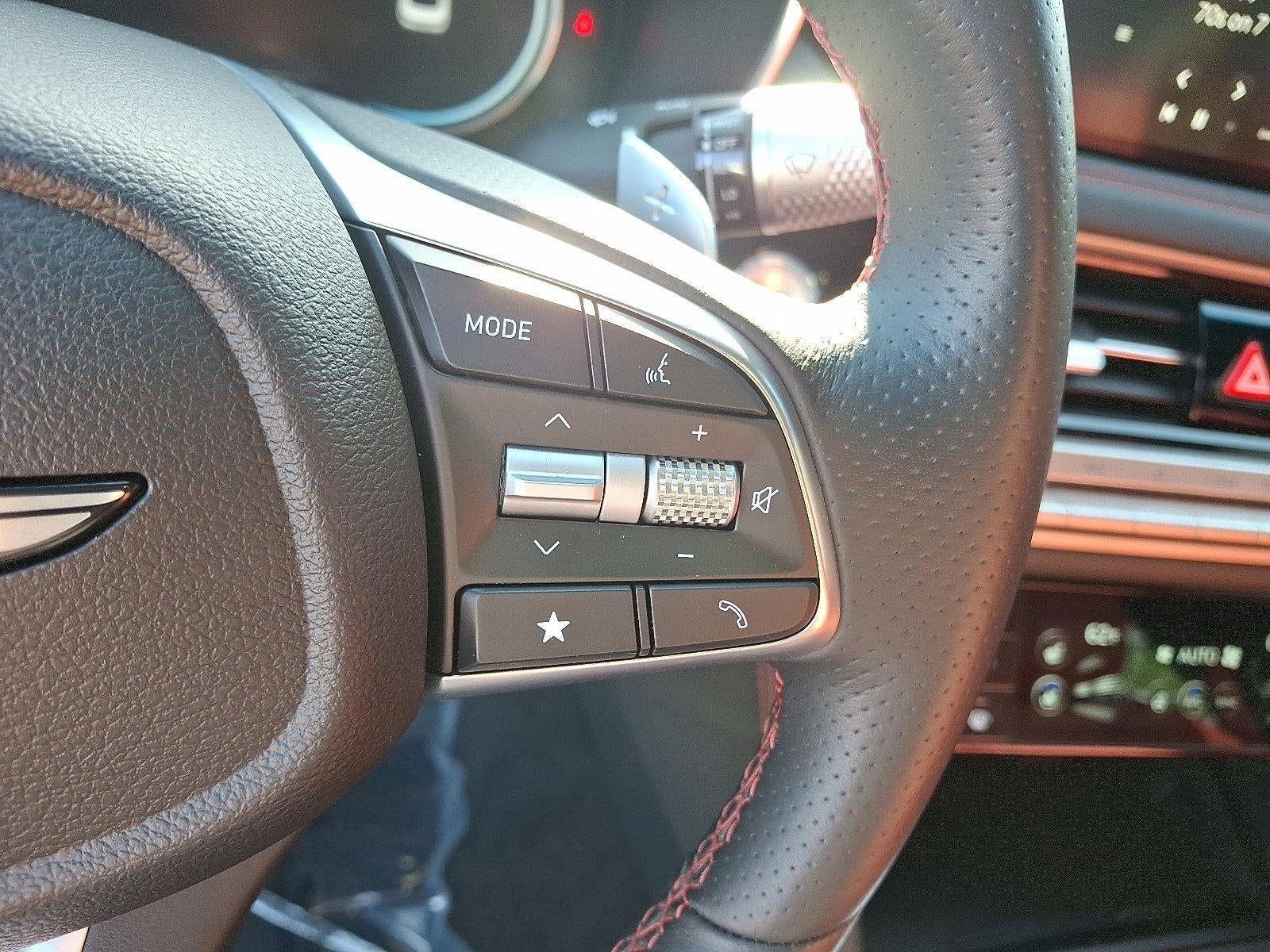 2025 Genesis G70 3.3T Sport Advanced AWD