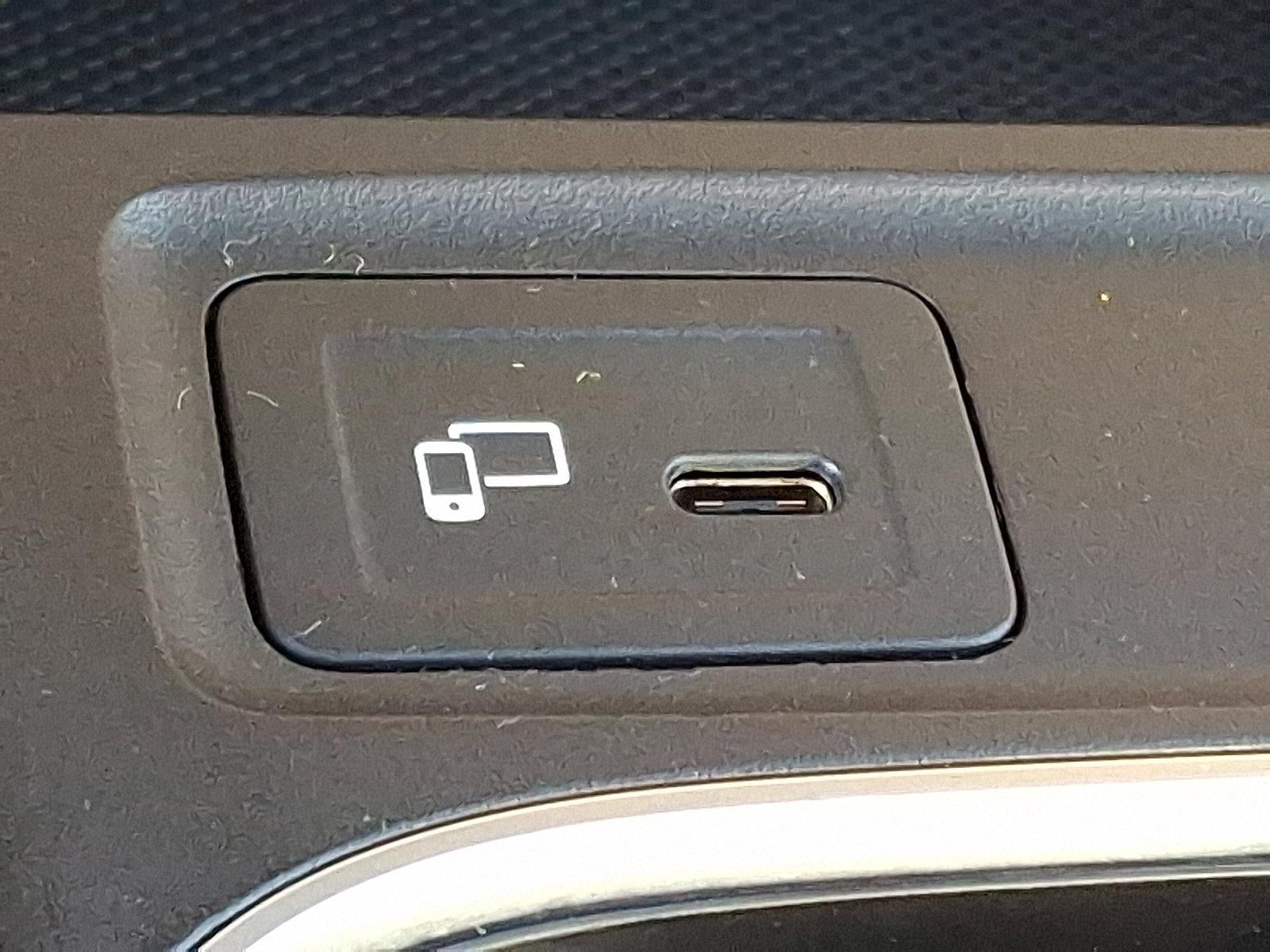 2022 Mercedes-Benz GLB GLB 250 4MATIC® SUV