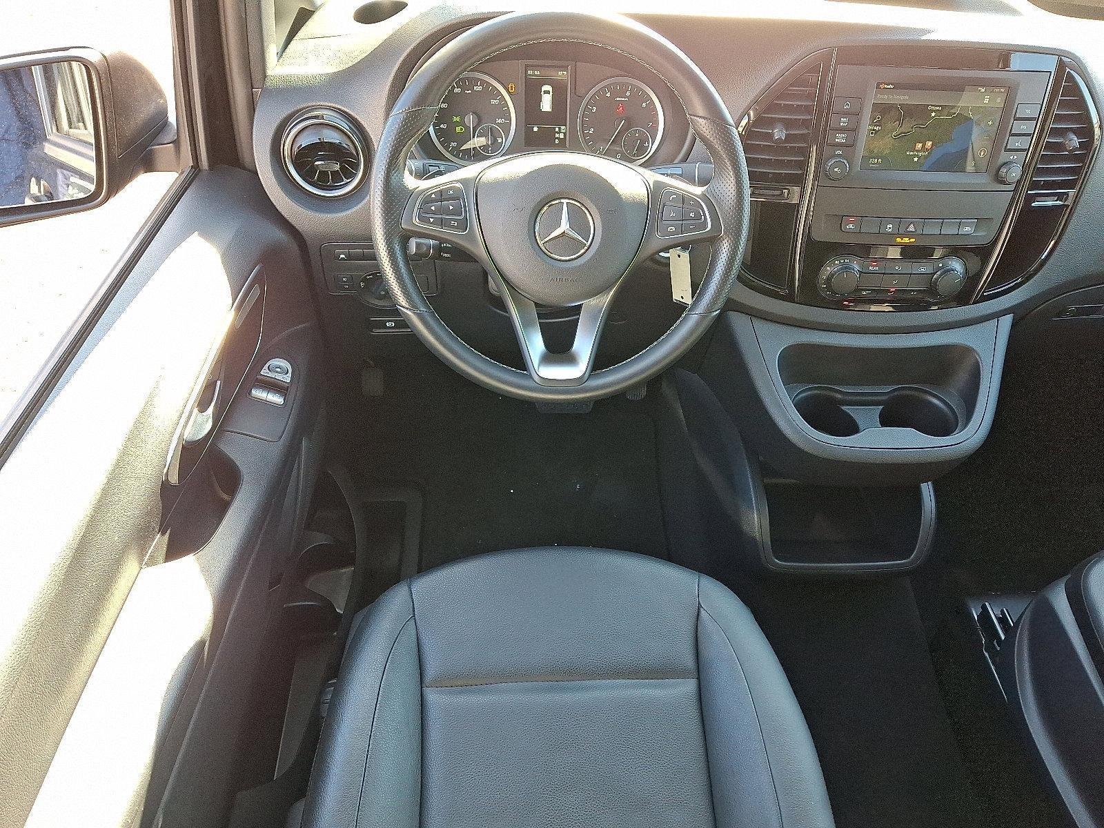 2021 Mercedes-Benz Metris Passenger Van Standard Roof 126" Wheelbase