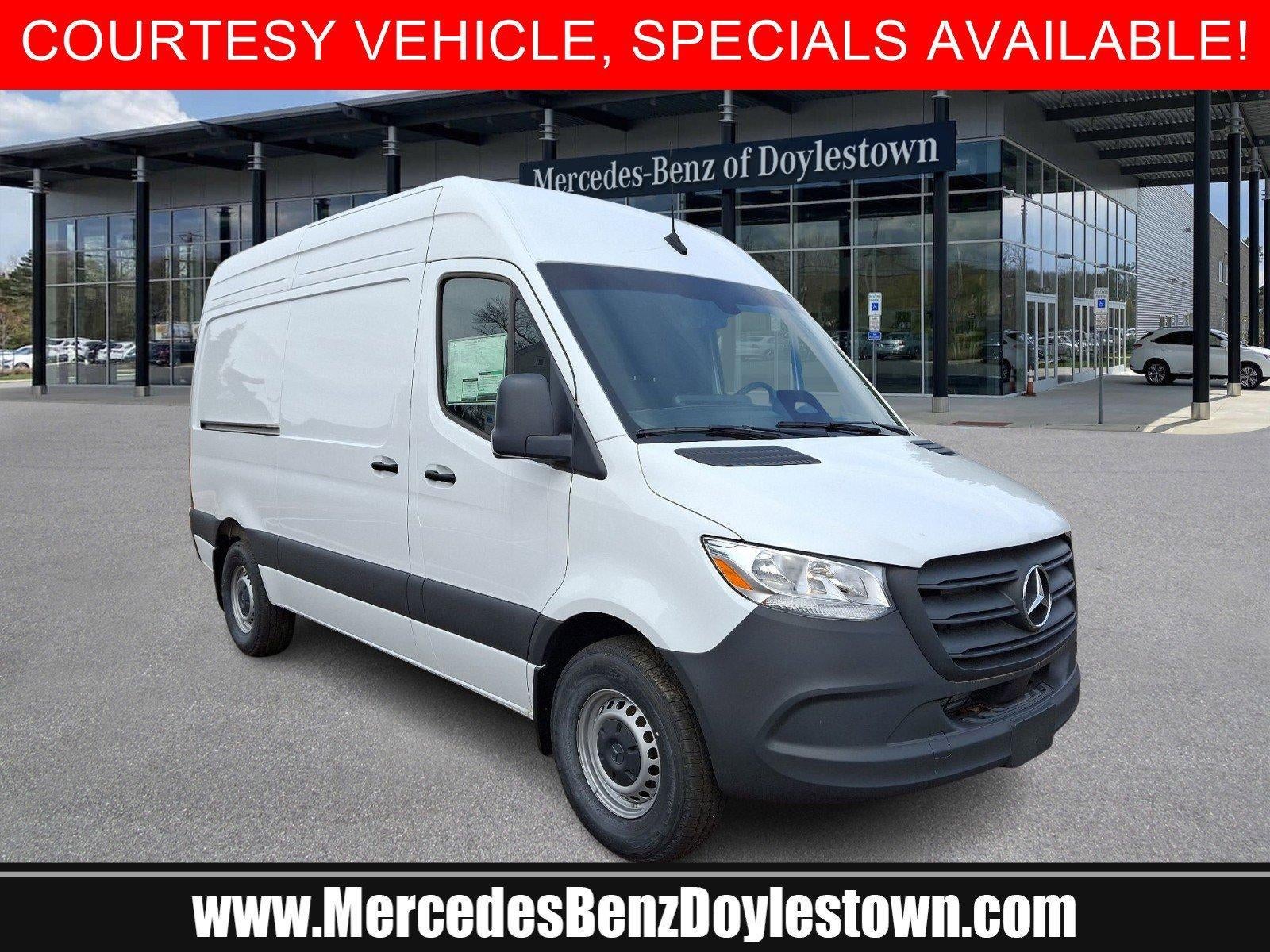 2025 Mercedes-Benz Sprinter Cargo Van 2500 Standard Roof I4 Diesel 144" RWD