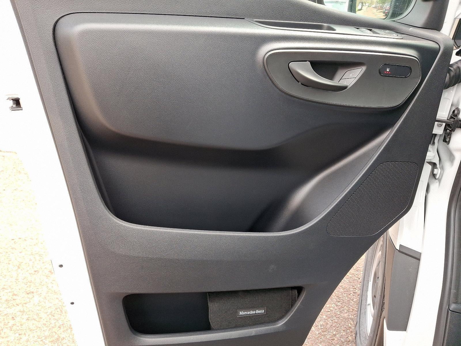 2025 Mercedes-Benz Sprinter Cargo Van 2500 Standard Roof I4 Diesel 144" RWD