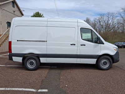 2025 Mercedes-Benz Sprinter Cargo Van 2500 Standard Roof I4 Diesel 144" RWD