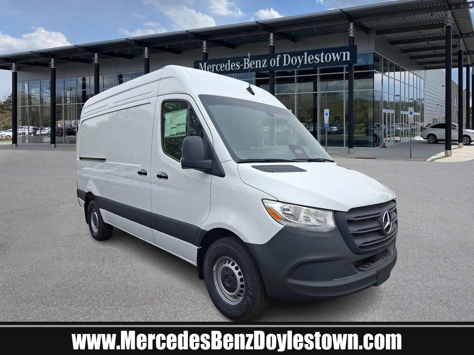 2026 Mercedes-Benz Sprinter Cargo Van 2500 Standard Roof I4 Diesel 144" RWD
