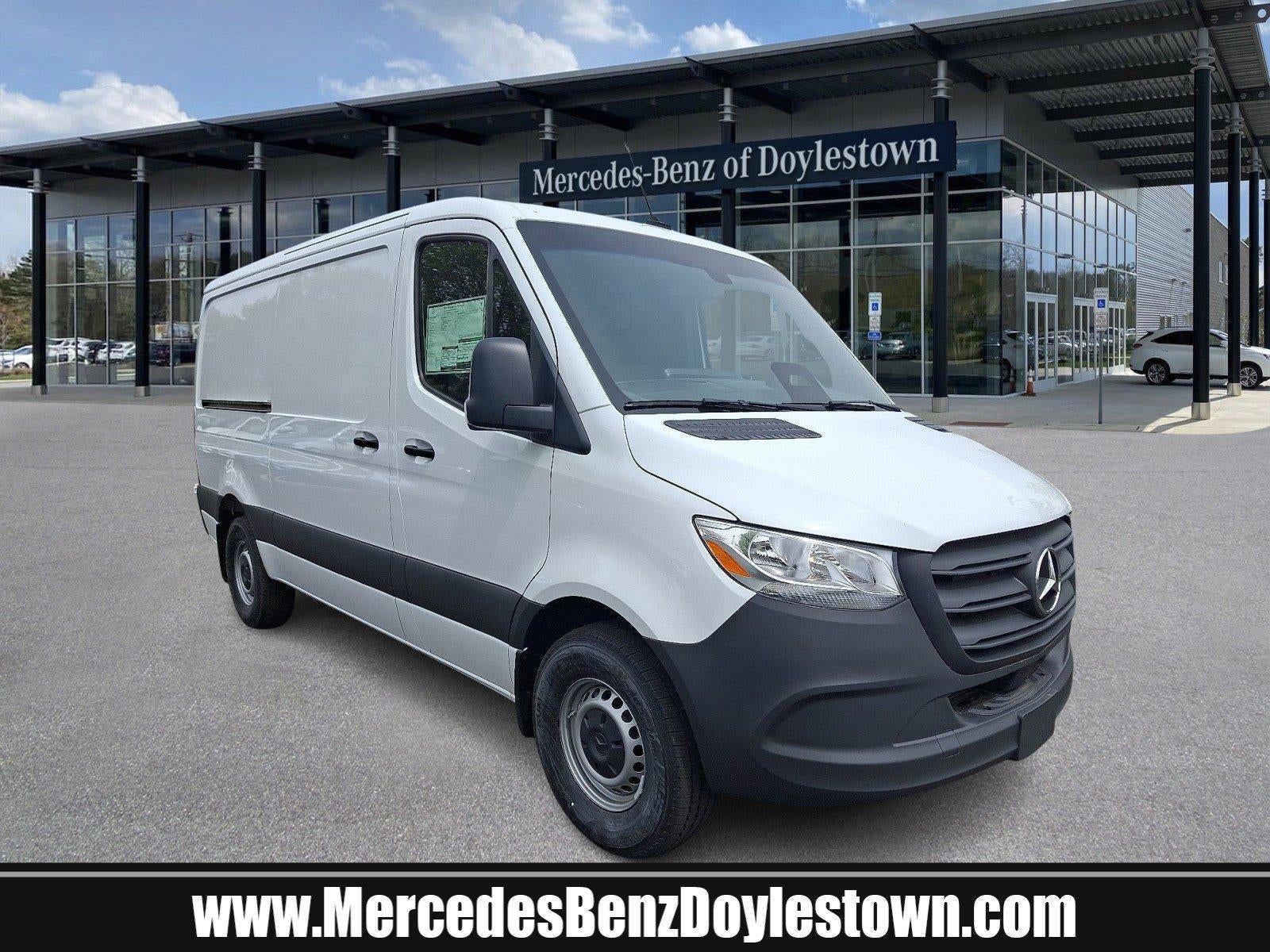 2026 Mercedes-Benz Sprinter Cargo Van 2500 Standard Roof I4 Diesel 144" RWD
