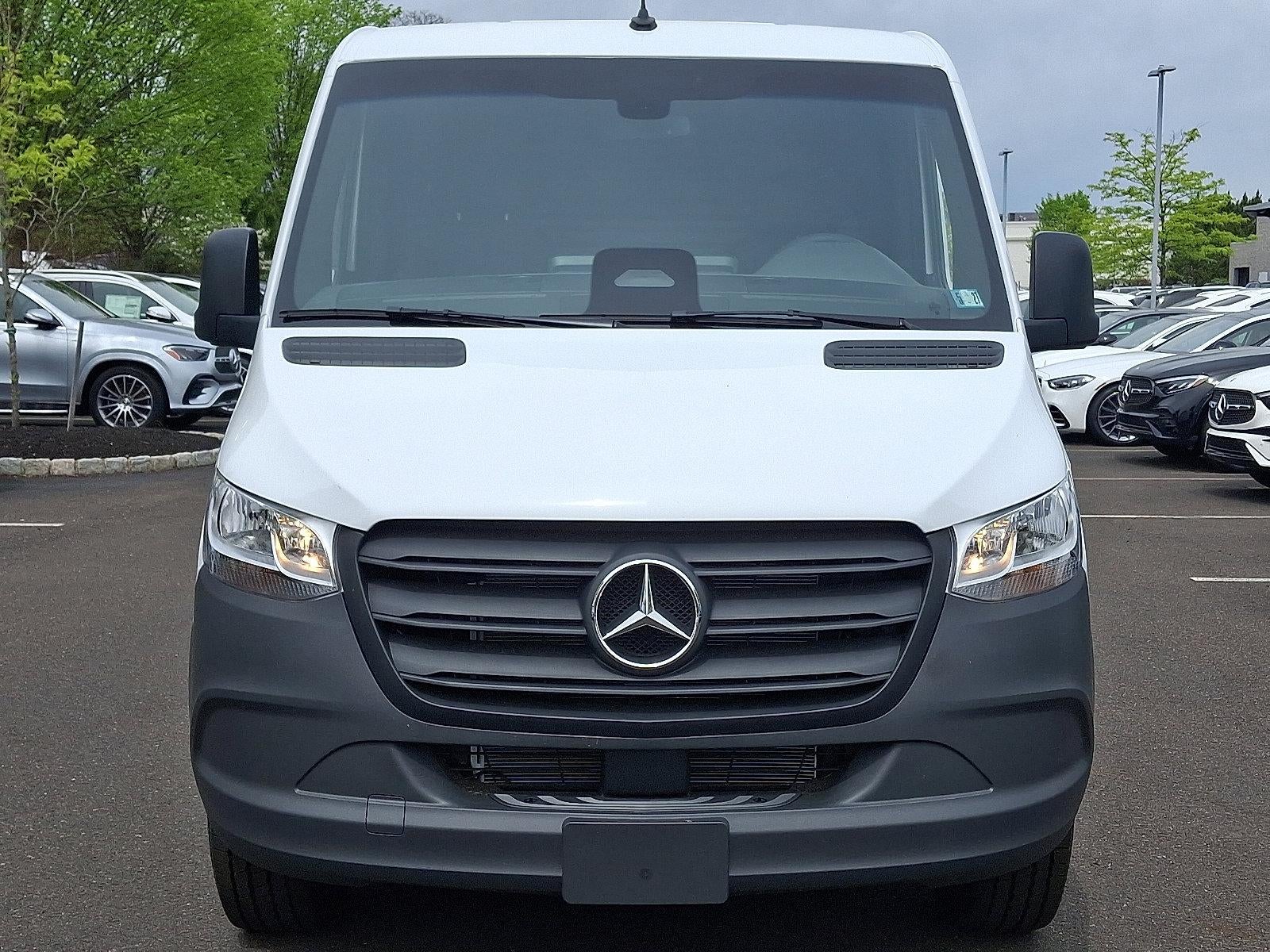 2026 Mercedes-Benz Sprinter Cargo Van 2500 Standard Roof I4 Diesel 144" RWD
