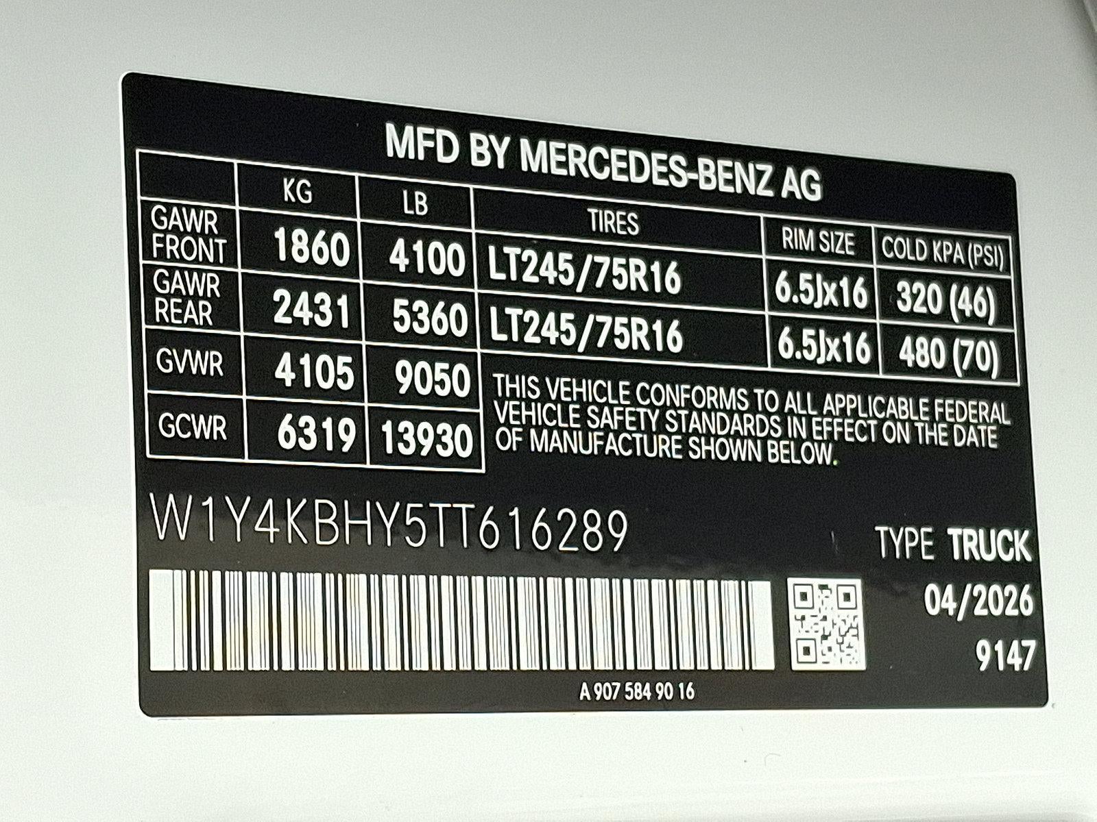 2026 Mercedes-Benz Sprinter Cargo Van 2500 Standard Roof I4 Diesel 144" RWD