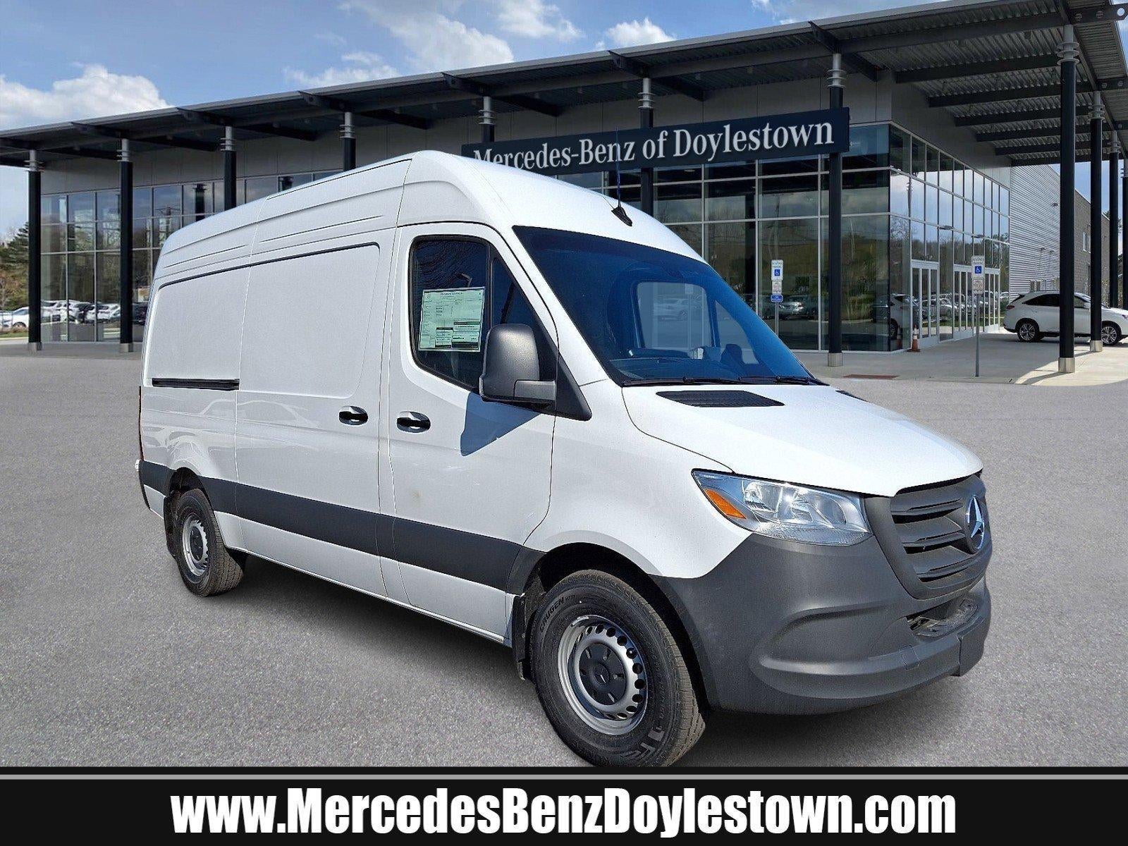 2026 Mercedes-Benz Sprinter Cargo Van 2500 Standard Roof I4 Diesel 144" RWD