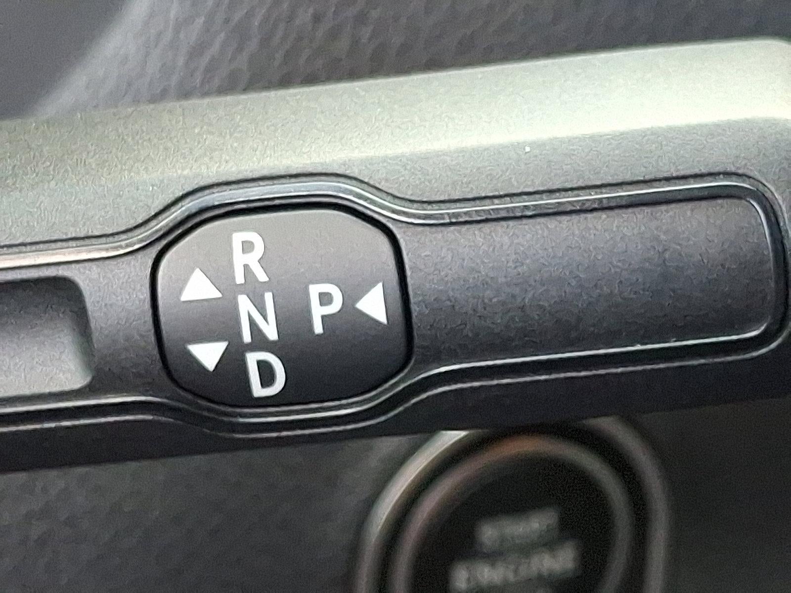 2025 Mercedes-Benz Sprinter Cargo Van 2500 Standard Roof I4 Diesel 144" RWD