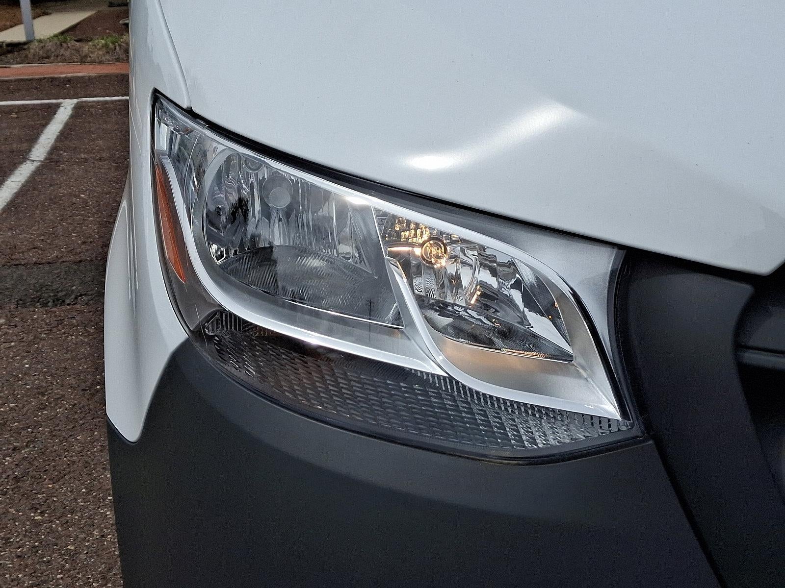 2025 Mercedes-Benz Sprinter Cargo Van 2500 Standard Roof I4 Diesel 144" RWD