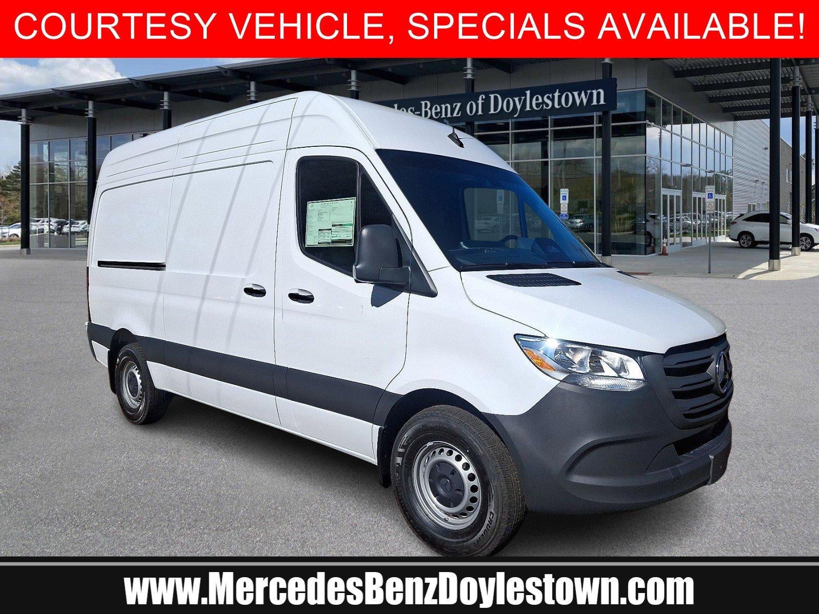 2026 Mercedes-Benz Sprinter Cargo Van 2500 Standard Roof I4 Diesel 144" RWD