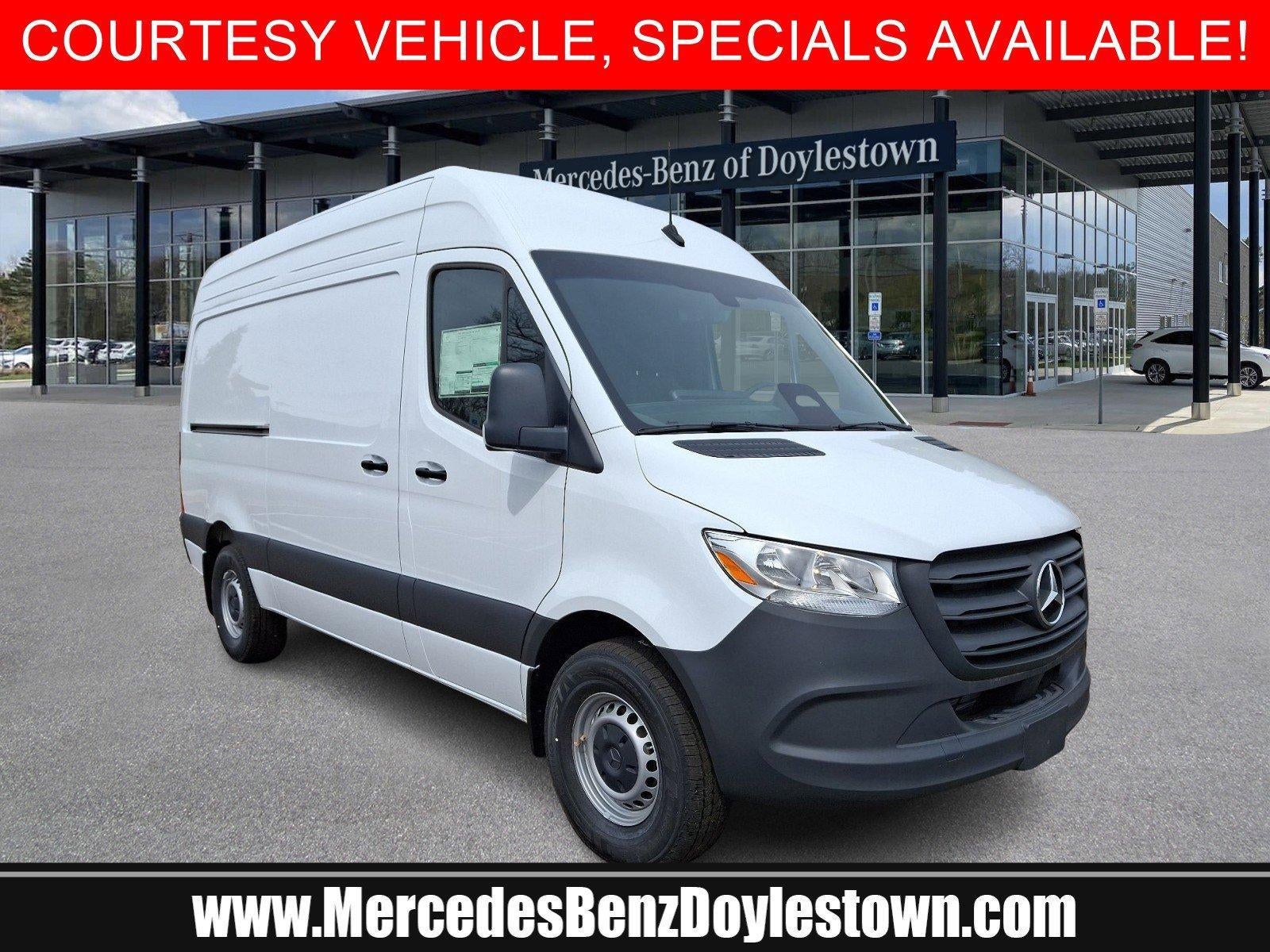 2025 Mercedes-Benz Sprinter Cargo Van 2500 Standard Roof I4 Diesel 144" RWD