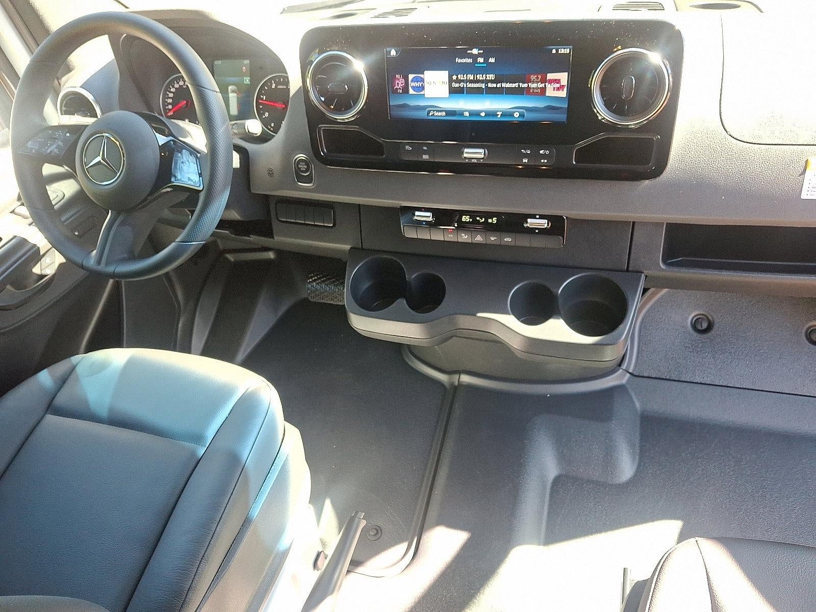 2026 Mercedes-Benz Sprinter Cargo Van 2500 Standard Roof I4 Diesel HO 144" RWD