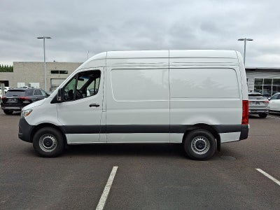 2025 Mercedes-Benz Sprinter Cargo Van 2500 Standard Roof I4 Diesel HO 144" RWD