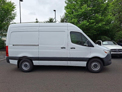 2025 Mercedes-Benz Sprinter Cargo Van 2500 Standard Roof I4 Diesel HO 144" RWD